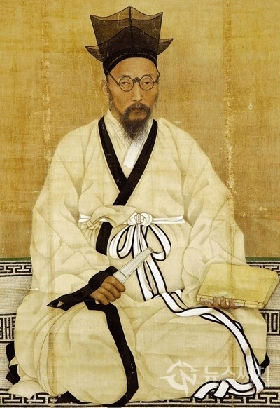 매천 황현 선생 영정(影幀). 이 영정은 왕실화가 석지 채용신(石芝 蔡龍臣1848~1941)이 그렸다. 