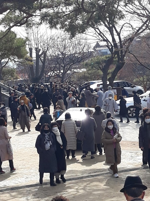 길상사 참배객