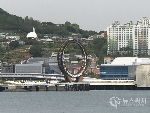 여수 해양엑스포장의 빅오
