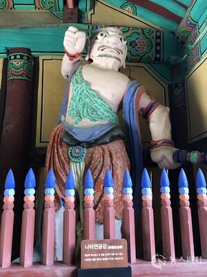 thumbimg