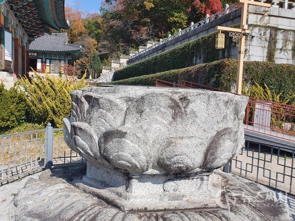 김제 금산사 석련대