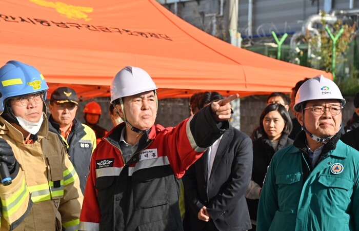 김태흠 충남도지사, 물류센터 화재 진...