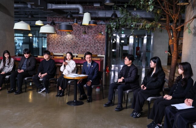 김민석 국무총리, 제4차 미래대화 1...