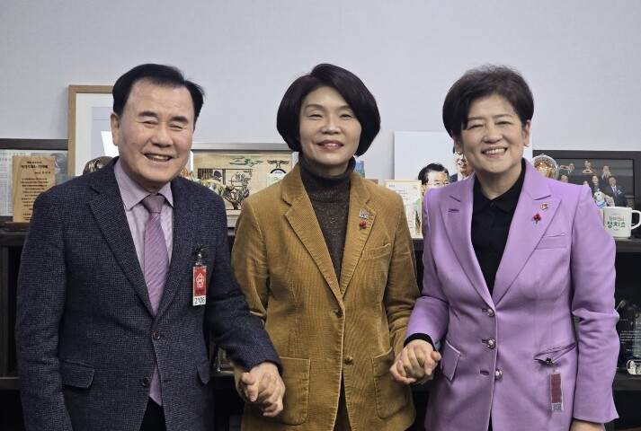 김지철 충남교육감, 국회 방문해 충남...