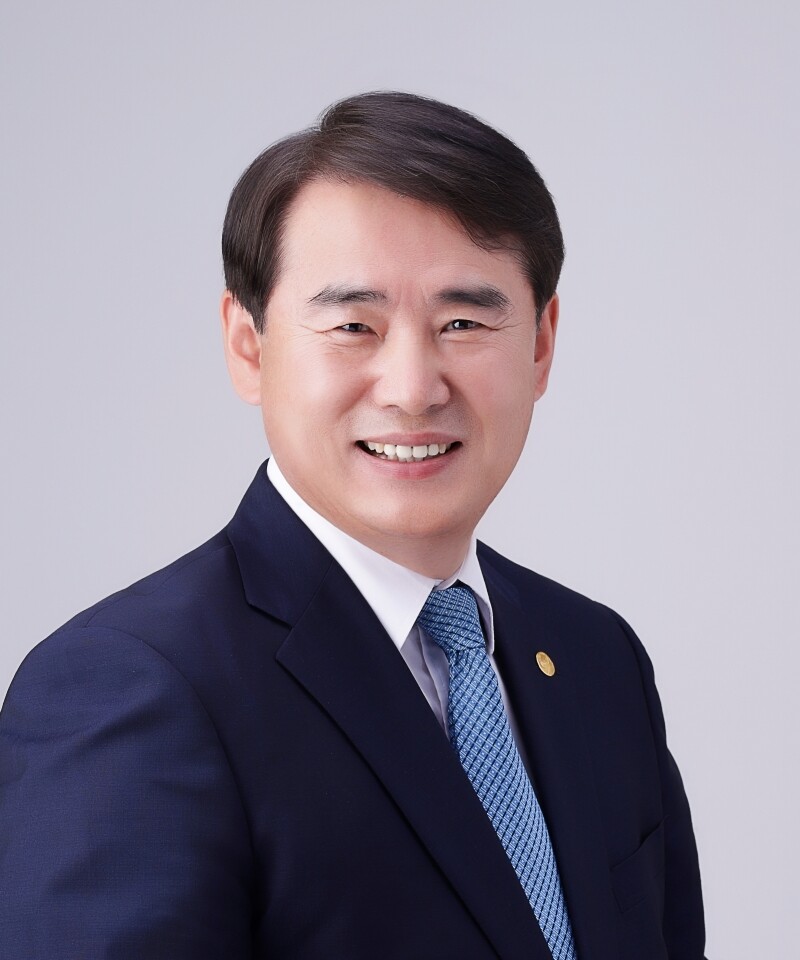 [인터뷰] 이정선 광주광역시교육감, ...