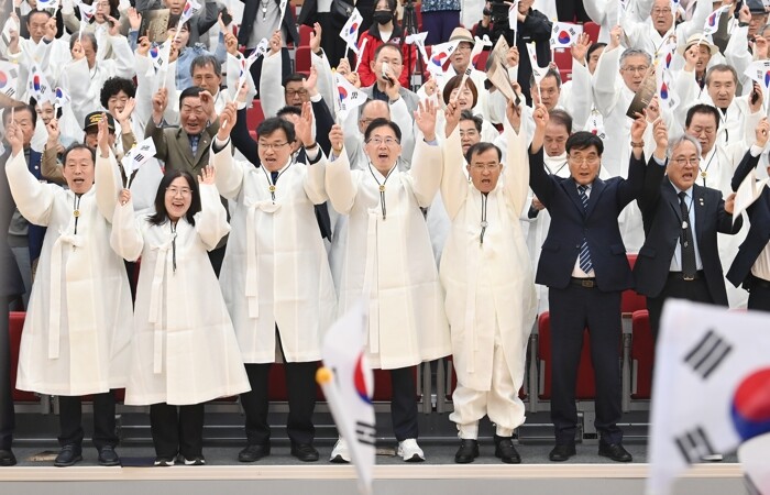 경북도 ‘오직, 한없이 아름다운 나라...