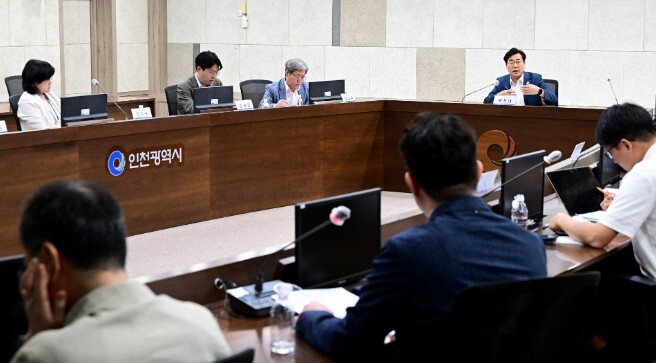 인천시, 1조 원대 AI 커넥티드카 ...